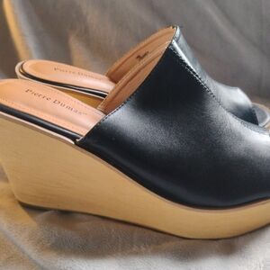 Pierre Dumas Black Wedge Sandals